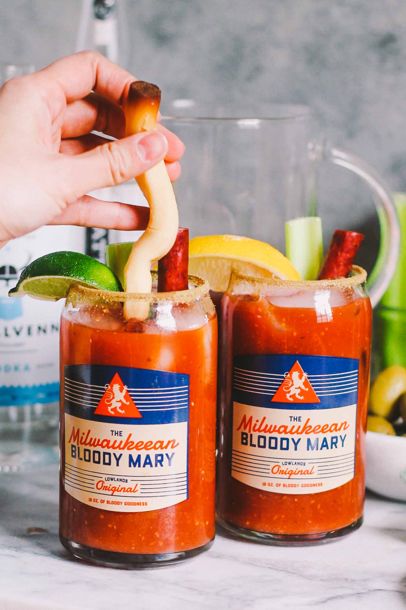 these best bloody marys are going to be your favorite addition to your weekend brunch line up! they start with the perfect homemade bloody mary mix, which infuses tomato juice with tons of flavor. invite your friends over for a casual saturday brunch & prepare diy build your own bloody mary bar for a fun way to let your guests build their own best bloody marys!
