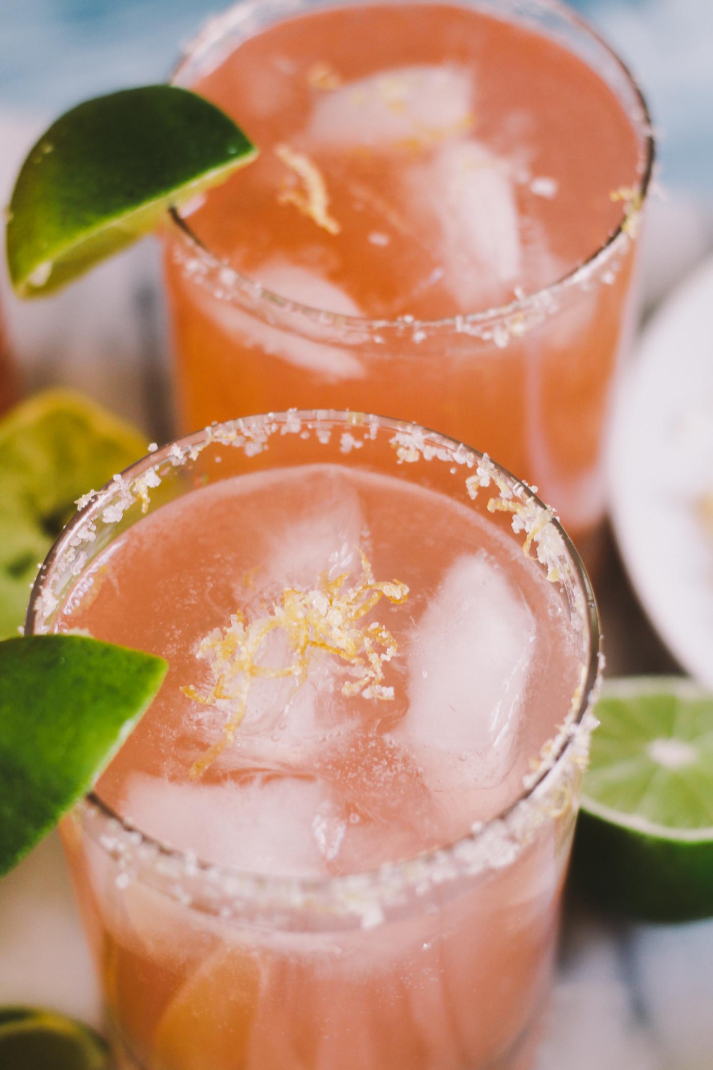 weeknight palomas with three simple ingredients, perfect for when you need a cocktail without frills or fuss. these weeknight palomas are perfect for whenever you'd like to have some girlfriends over on a whim for some laughs (+ chips & guac, of course). plus…cinco de mayo is right around the corner…#justsayin! | cinco de mayo recipe, cocktail recipe, girls night idea, girls night cocktail, paloma recipe, easy cocktail, tequila |